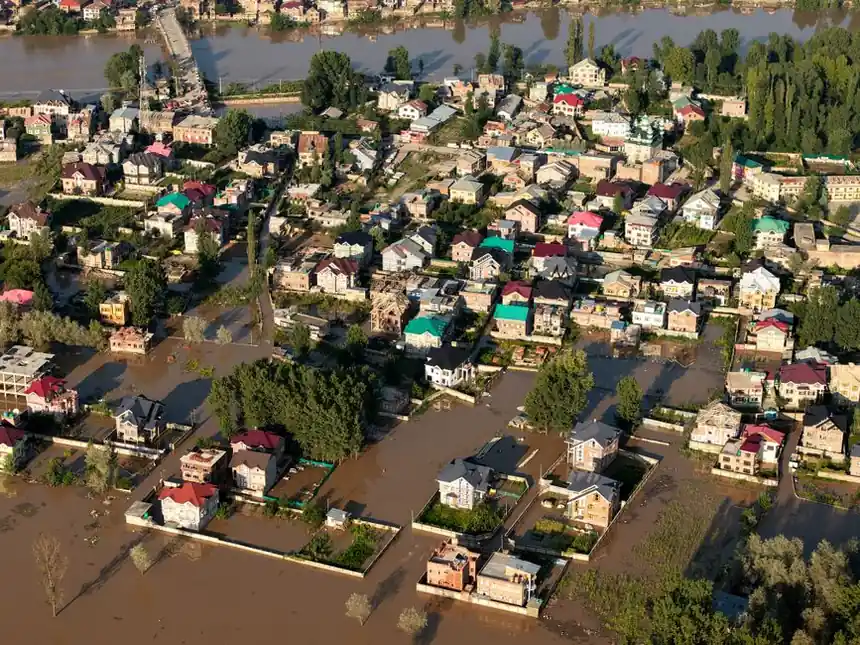 Broken Arrow Water Damage technicians